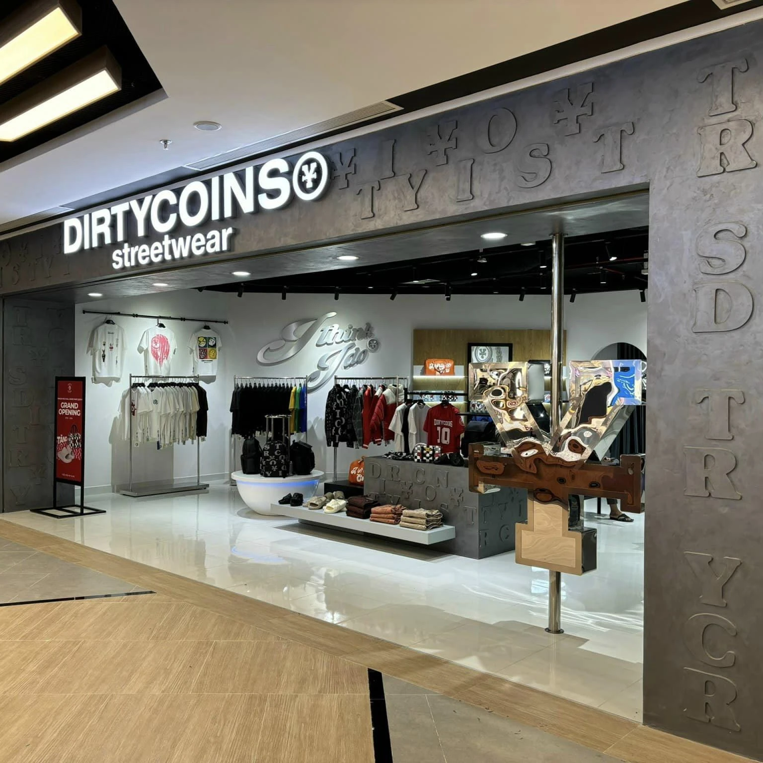 Streetwear Sài Gòn: Xu hướng thời trang đường phố không thể bỏ qua 